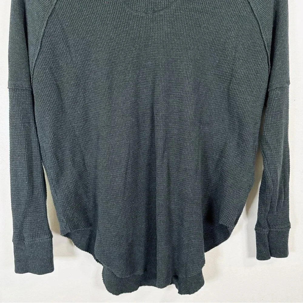 Aritzia Tna Alder Long Sleeve Tshirt  Black Color - Picture 12 of 13